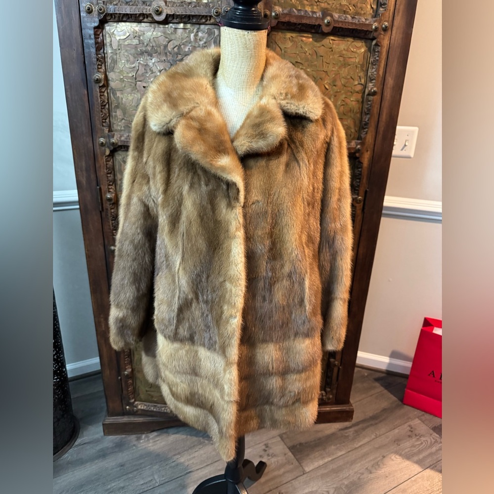 Luxurious vantage Brown Fur Coat S